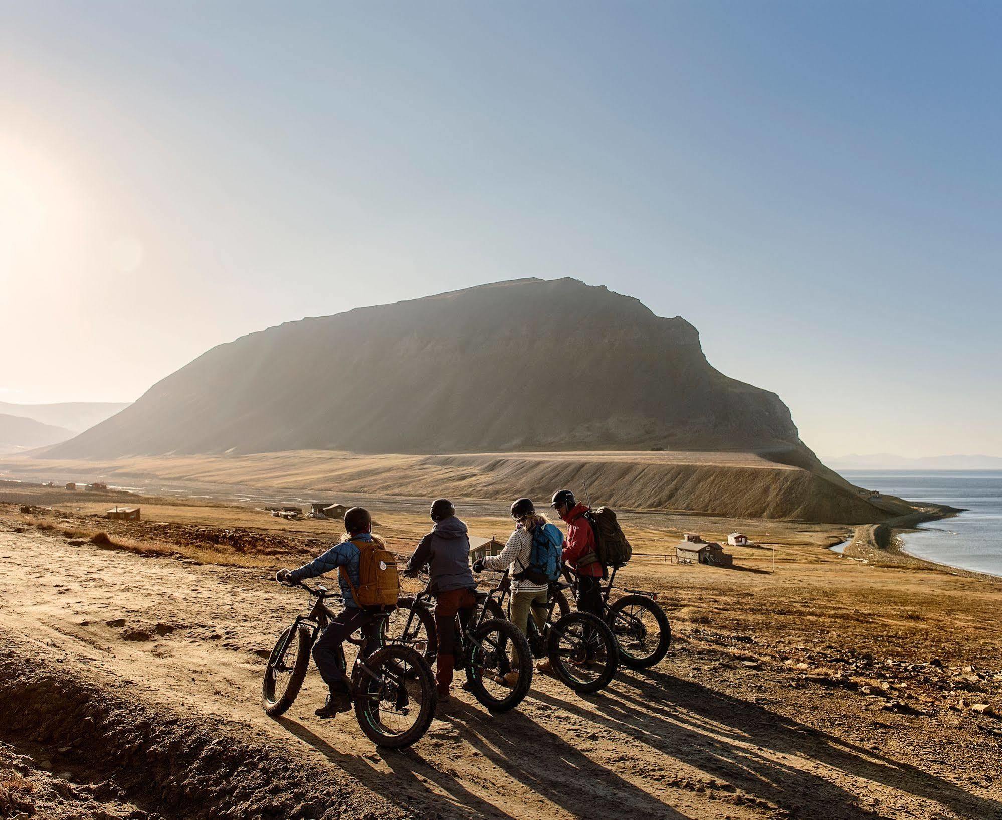 Coal Miners' Longyearbyen
